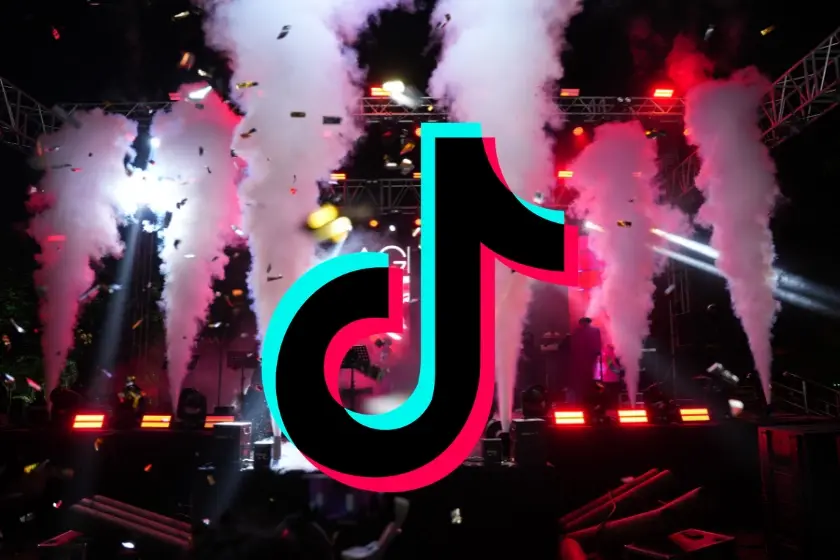 De TikTok al escenario cantantes que empezaron en redes